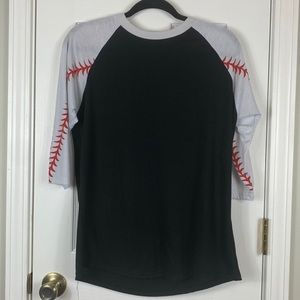Iltex black tee shirt with white and red baseball themed sleeves size medium.